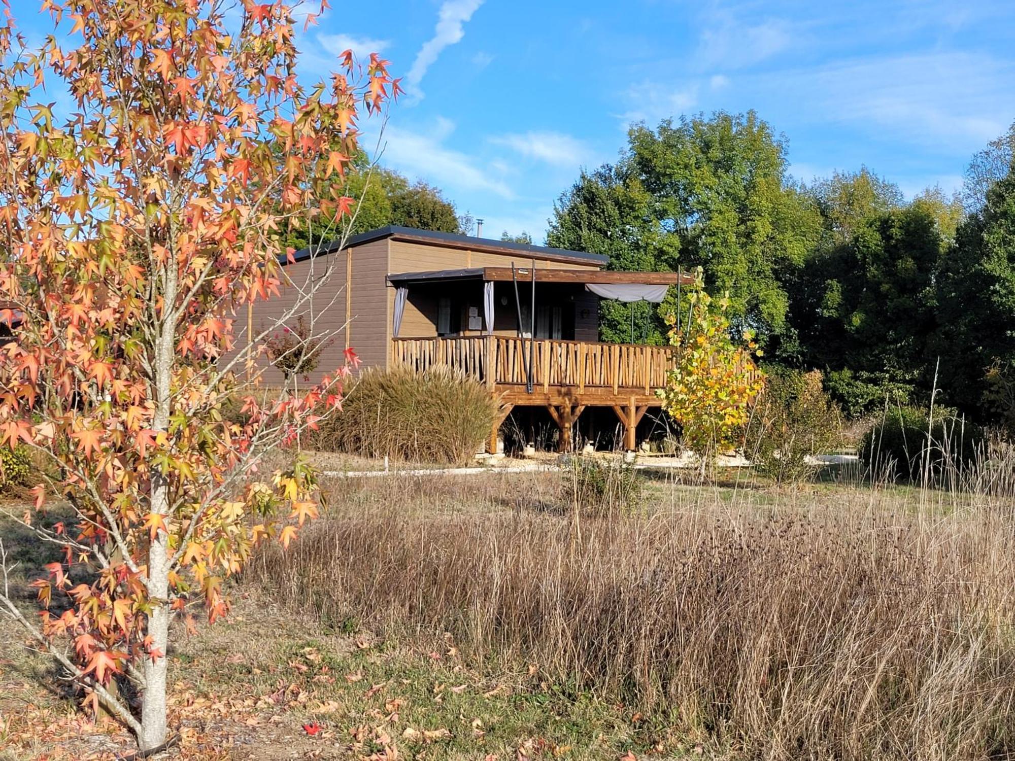 Condat-sur-Trincou Les Chalets Du Moulin De Valade מראה חיצוני תמונה